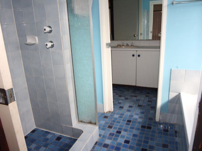 5 Amaroo Street, Bonnyrigg NSW 2177