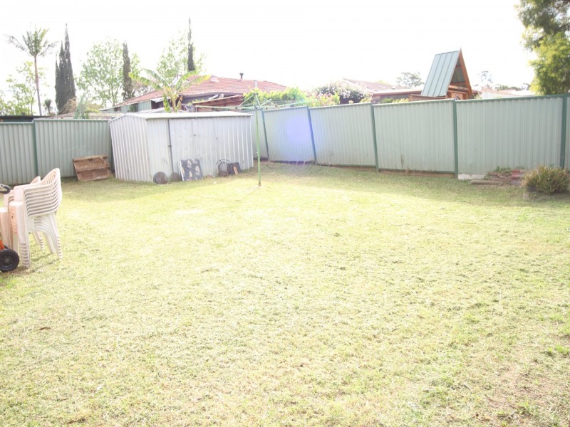 5 Amaroo Street, Bonnyrigg NSW 2177