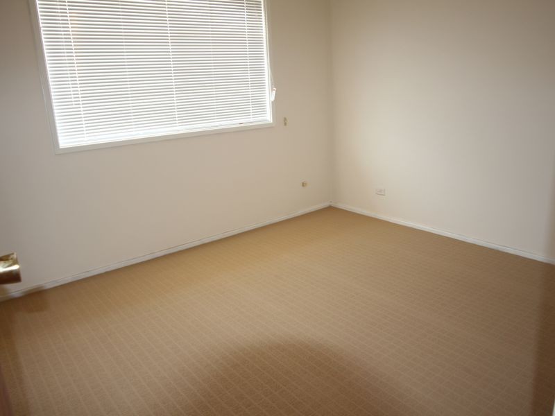 2/43 Chester Road, Ingleburn NSW 2565