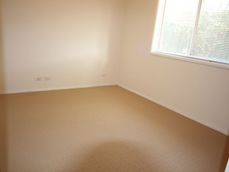 2/43 Chester Road, Ingleburn NSW 2565