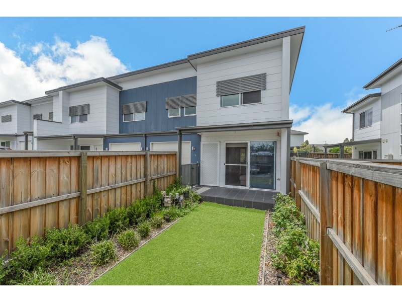 4/73 Sovereign Circuit, Glenfield NSW 2167