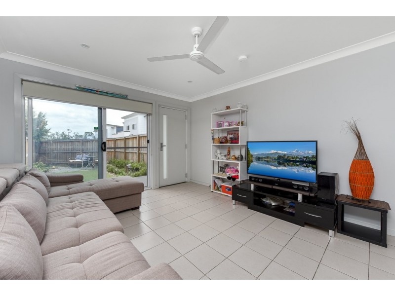4/73 Sovereign Circuit, Glenfield NSW 2167