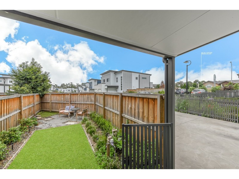 4/73 Sovereign Circuit, Glenfield NSW 2167