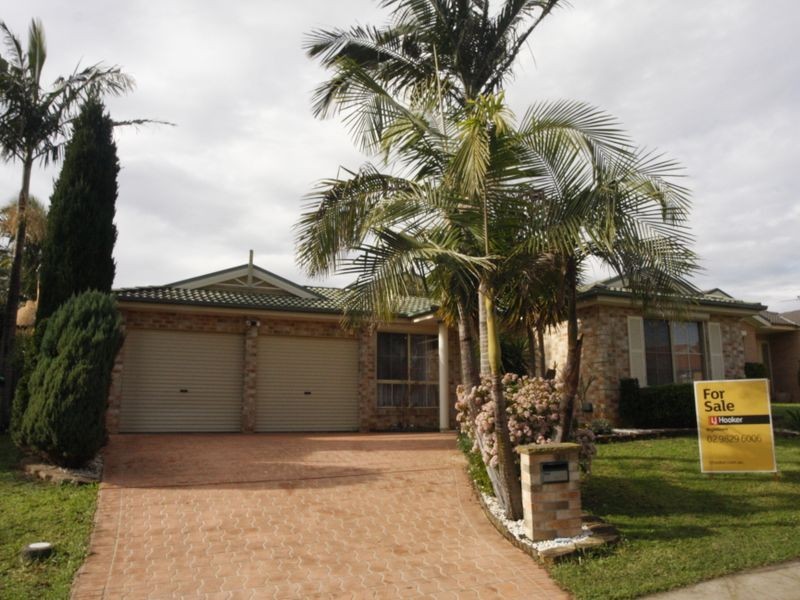 261 Braidwood Drive, Prestons NSW 2170