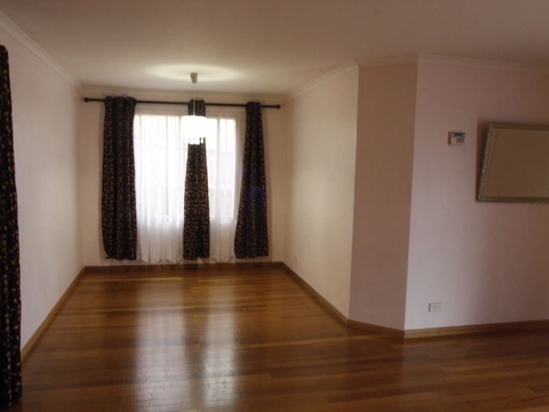 261 Braidwood Drive, Prestons NSW 2170