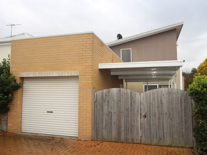 14 St. Simon Close, Blair Athol NSW 2560