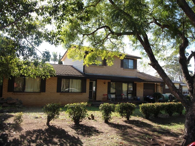 34 Birdsville Crescent, Leumeah NSW 2560