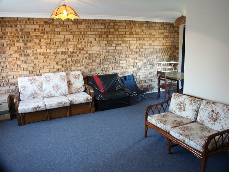 11/10 Bensley Rd., Macquarie Fields NSW 2564