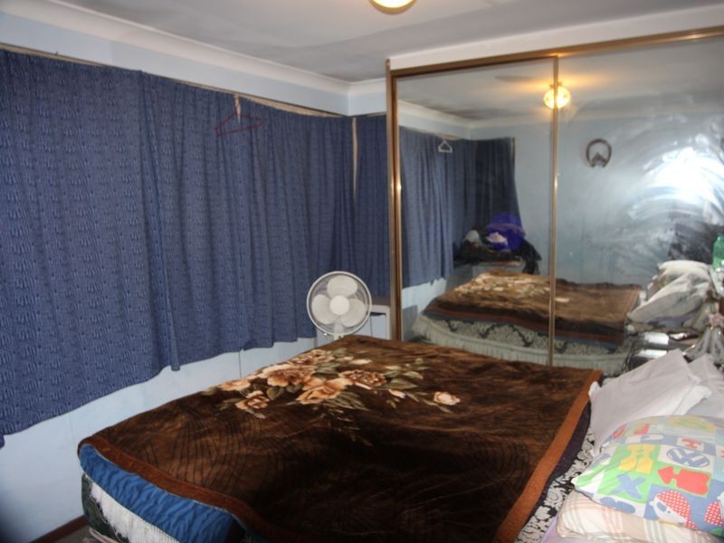 12 Belah Place, Macquarie Fields NSW 2564