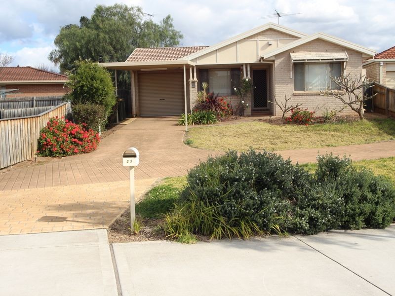 23 Glass House Blvd, Bow Bowing NSW 2566