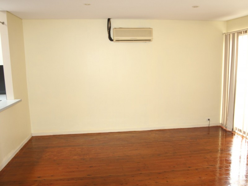 163 Waminda Avenue, Campbelltown NSW 2560