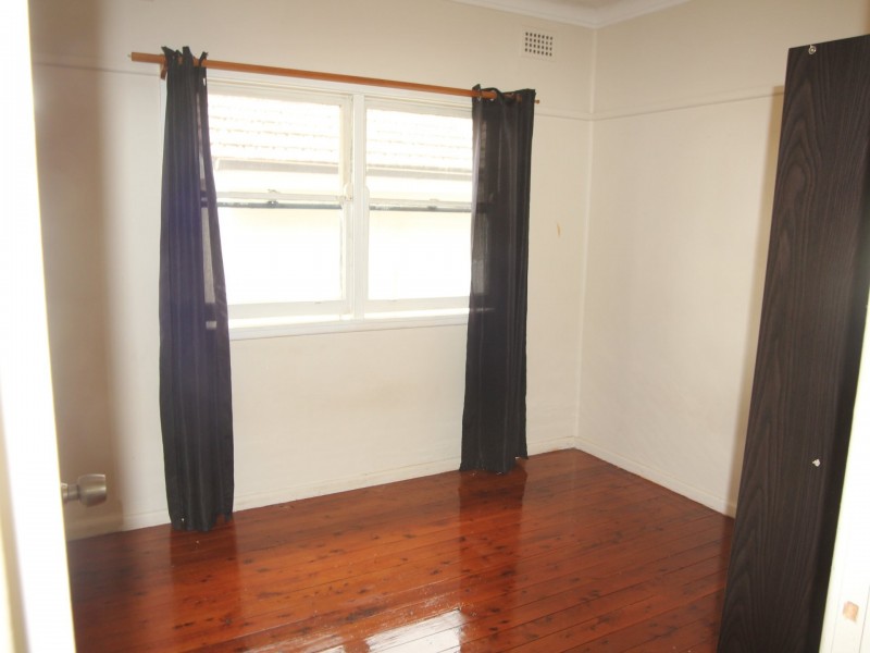 163 Waminda Avenue, Campbelltown NSW 2560