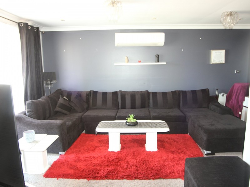 31 Skyfarmer Place, Raby NSW 2566