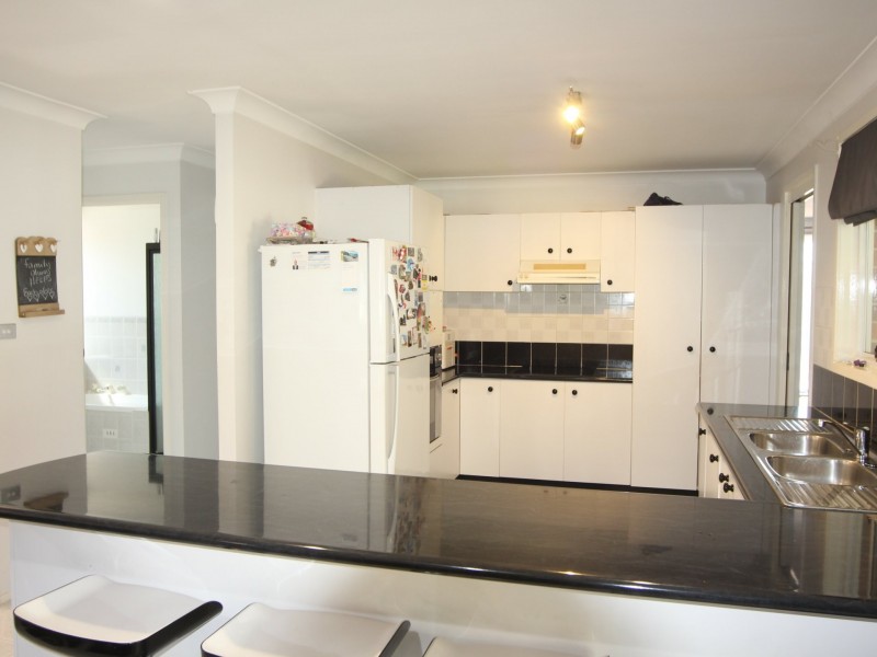 31 Skyfarmer Place, Raby NSW 2566