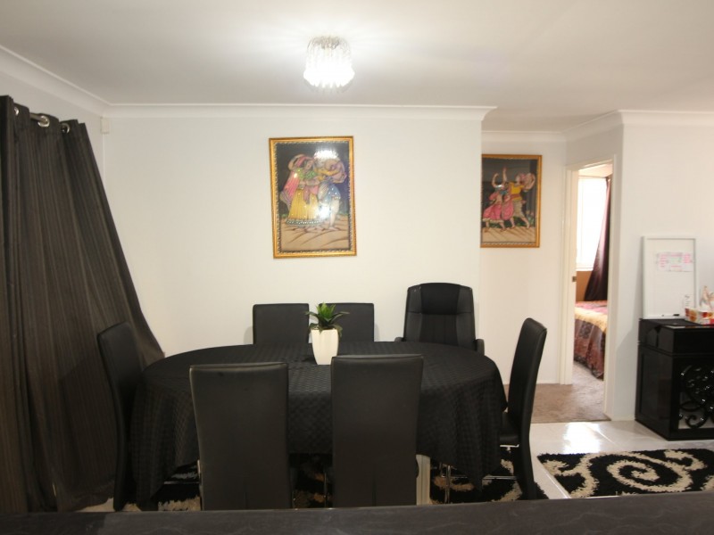 31 Skyfarmer Place, Raby NSW 2566