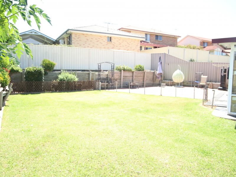 31 Skyfarmer Place, Raby NSW 2566