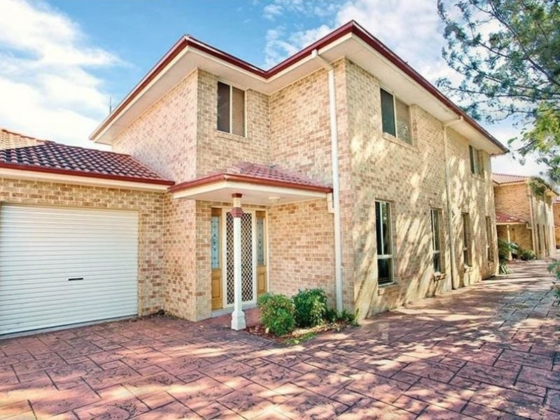 4/60 Macquarie Road, Ingleburn NSW 2565