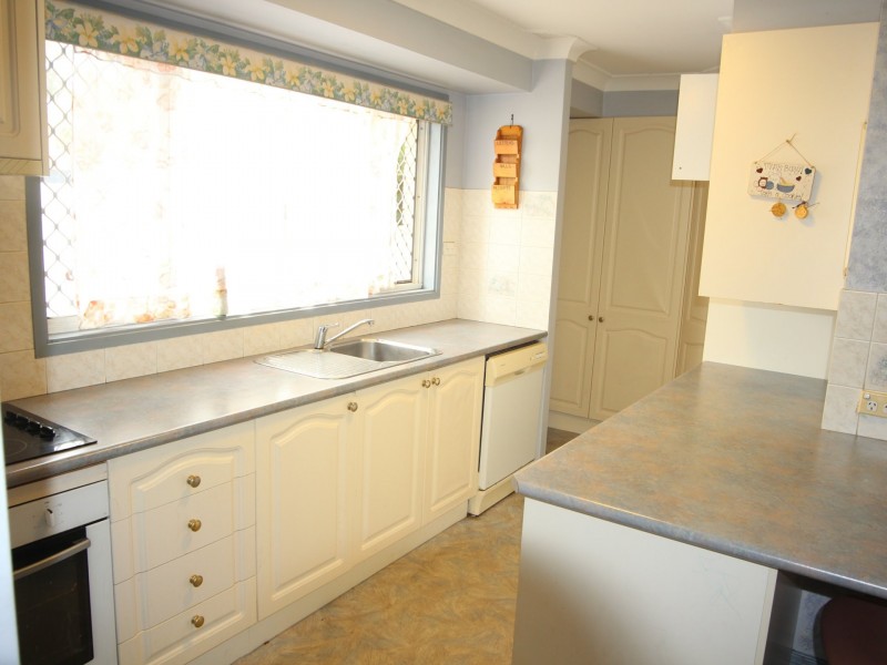 146 Helicia Road, Macquarie Fields NSW 2564