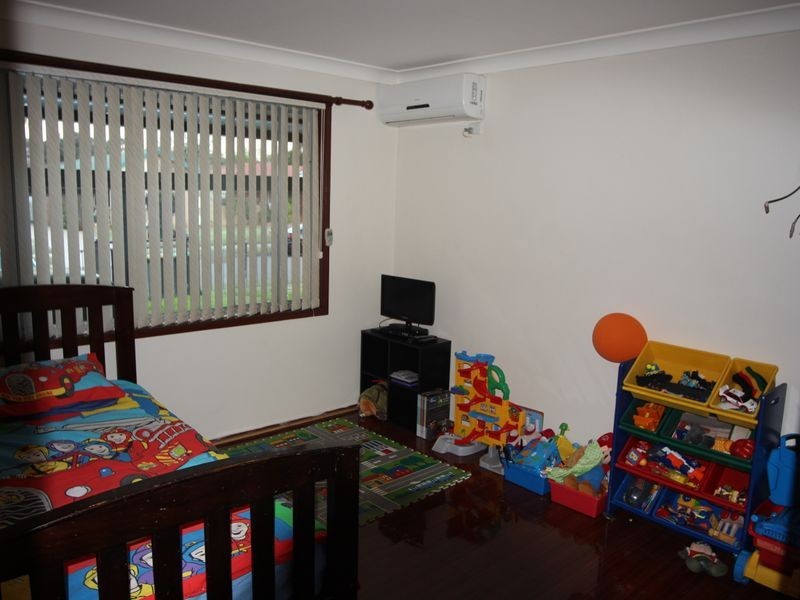 12 Jacaranda Crescent, Casula NSW 2170