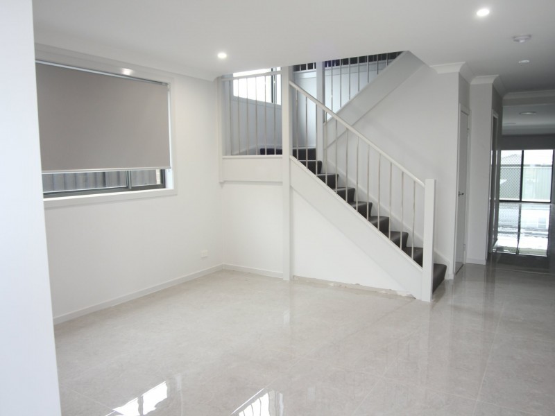 92 Jardine Drive, Edmondson Park NSW 2174