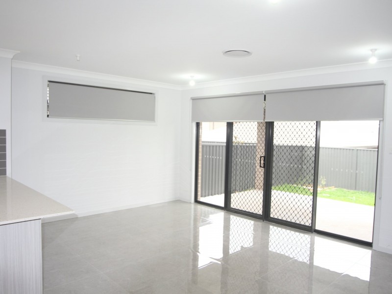 92 Jardine Drive, Edmondson Park NSW 2174