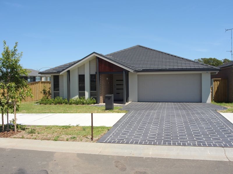 29 Faverolle Drive, Spring Farm NSW 2570