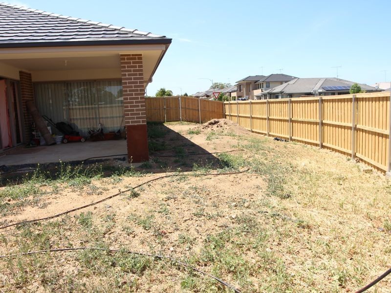 29 Faverolle Drive, Spring Farm NSW 2570