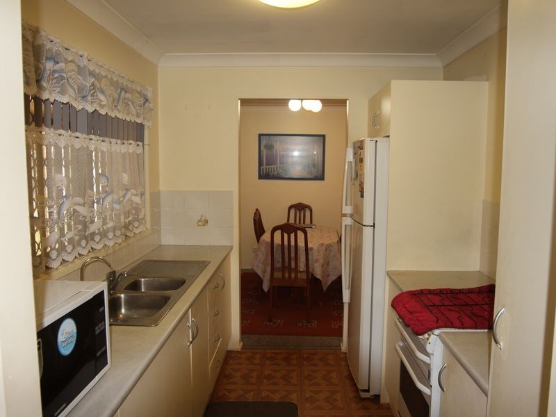 21 Glass House Boulevard, Minto NSW 2566