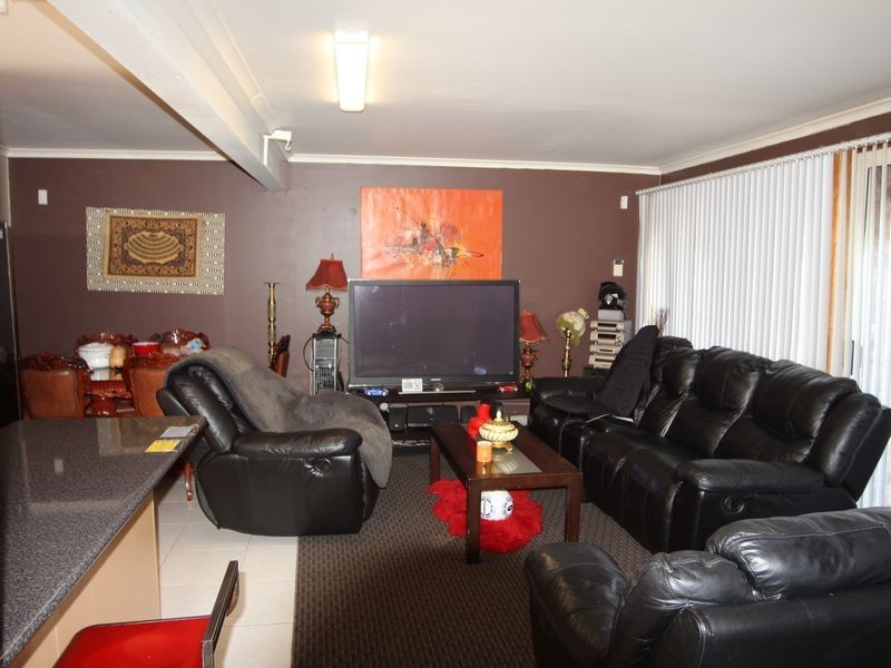 7 Kelso Place, St Andrews NSW 2566