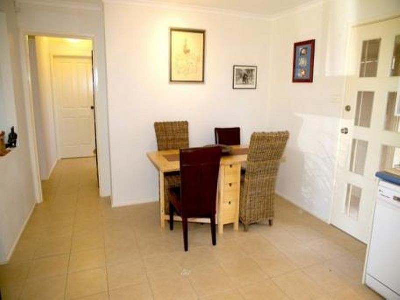 16 Mentha Place, Macquarie Fields NSW 2564