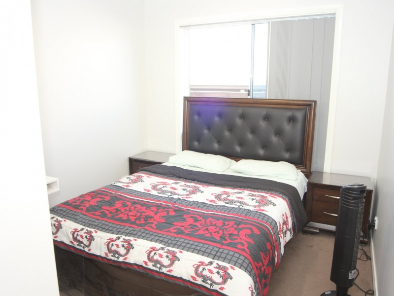 17 Australis Street, Campbelltown NSW 2560