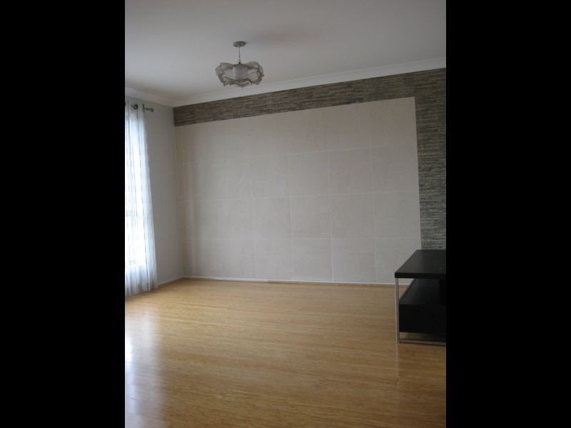 45 Atlantic Boulevard, Glenfield NSW 2167