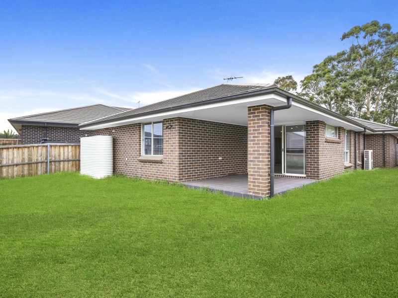 376 Riverside Drive, Airds NSW 2560