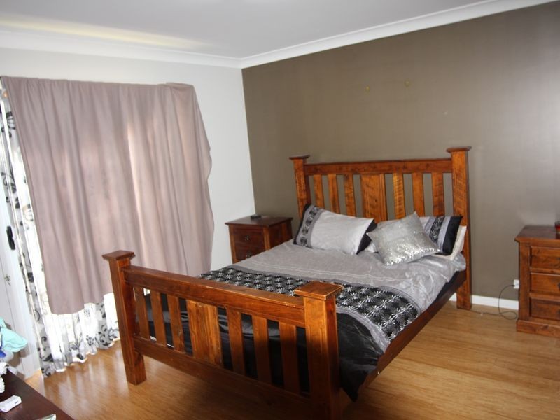 45 Atlantic Boulevard, Glenfield NSW 2167