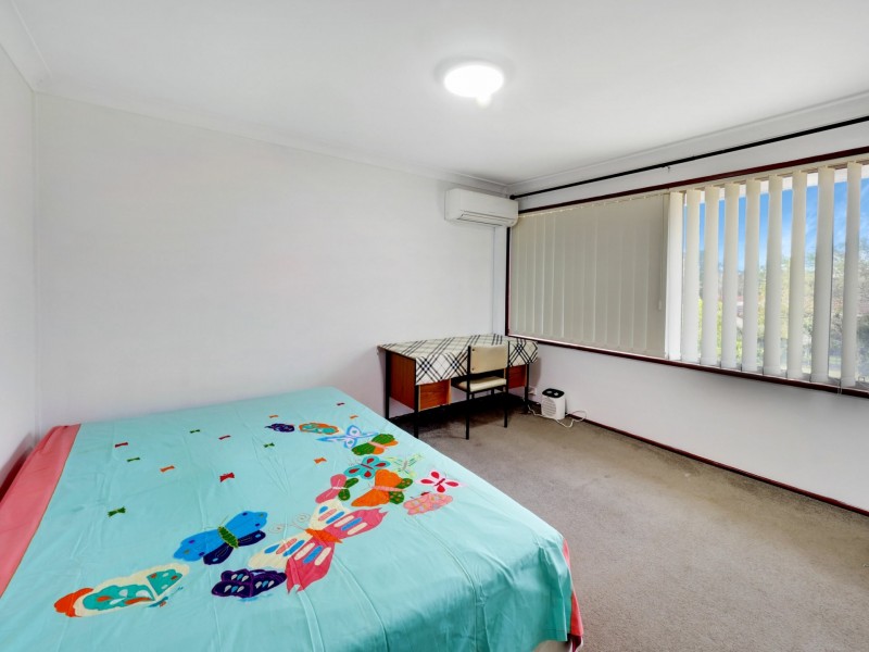 3/4 Cumberland Road, Ingleburn NSW 2565