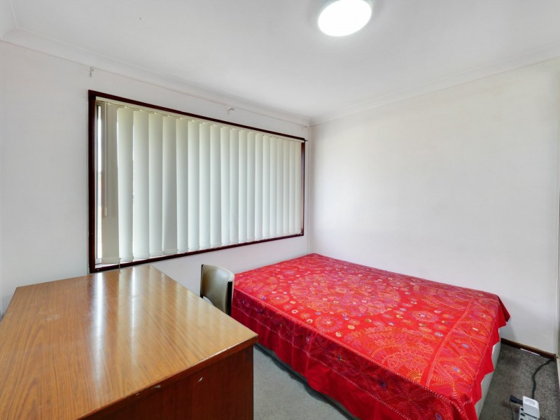 3/4 Cumberland Road, Ingleburn NSW 2565