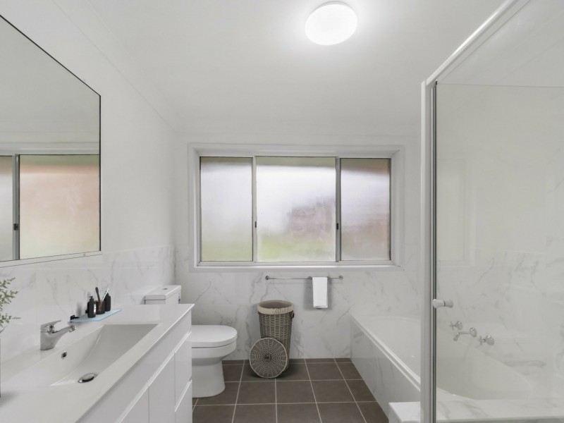 5/14 Westmoreland Rd, Minto NSW 2566