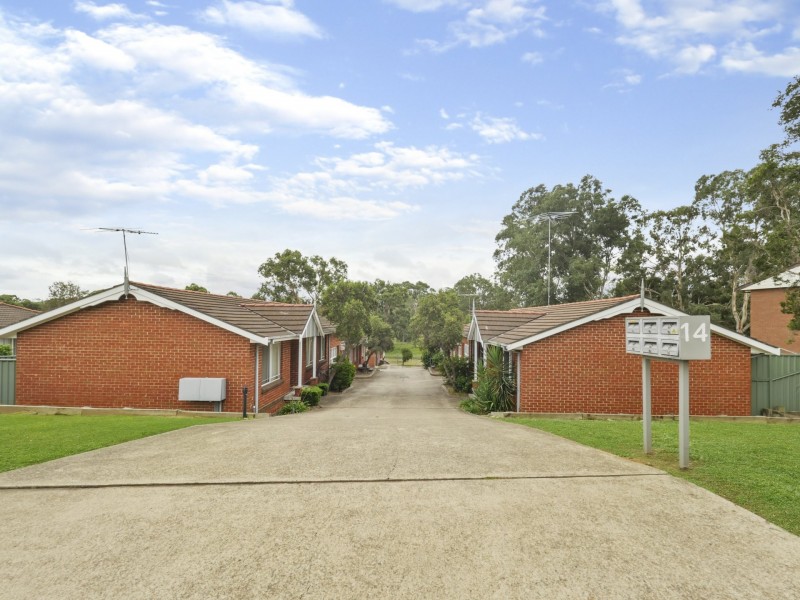 5/14 Westmoreland Rd, Minto NSW 2566