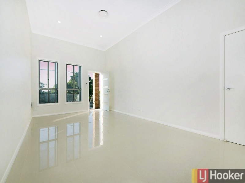 128B Lindesay Street, Campbelltown NSW 2560