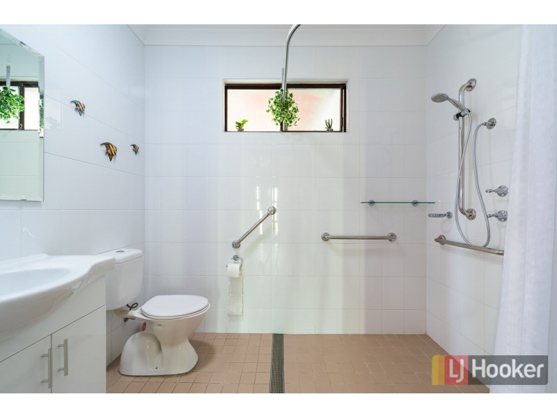 18 Kent Street, Minto NSW 2566