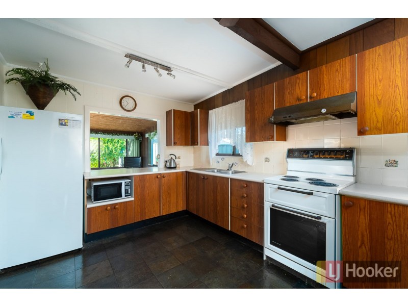 18 Kent Street, Minto NSW 2566