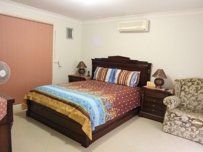 6 Zoric Close, Prestons NSW 2170