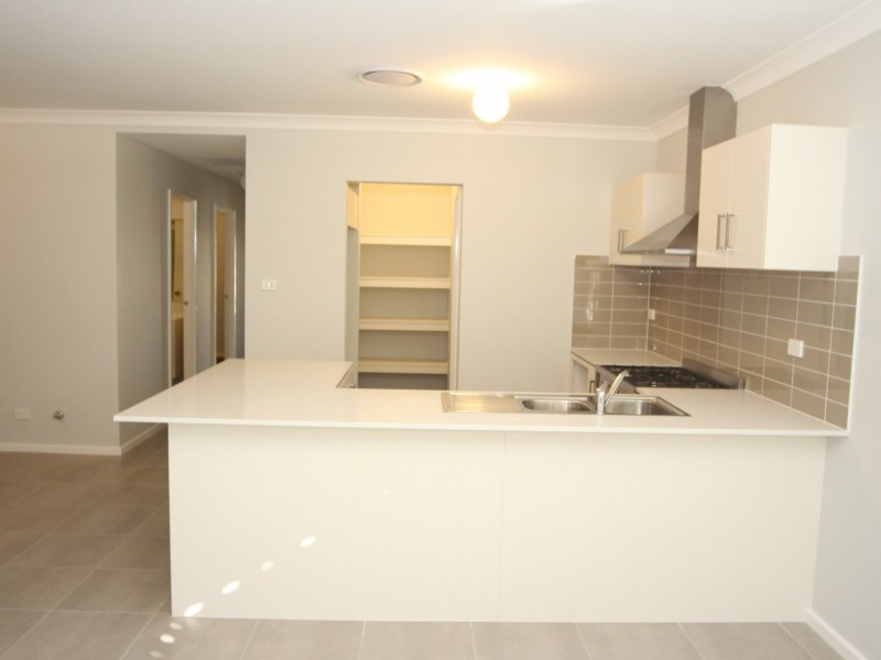 10 Sebright Street, Austral NSW 2179