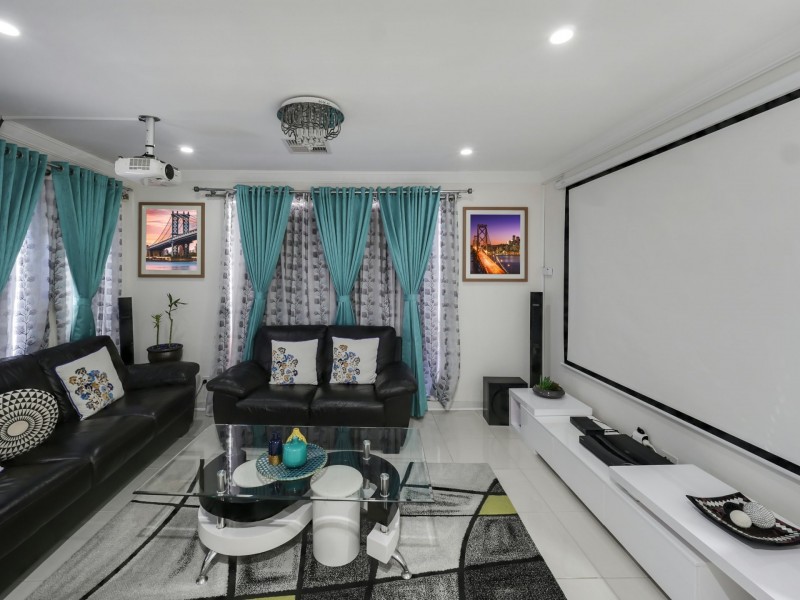 56 Elizabeth McRae Avenue, Minto NSW 2566