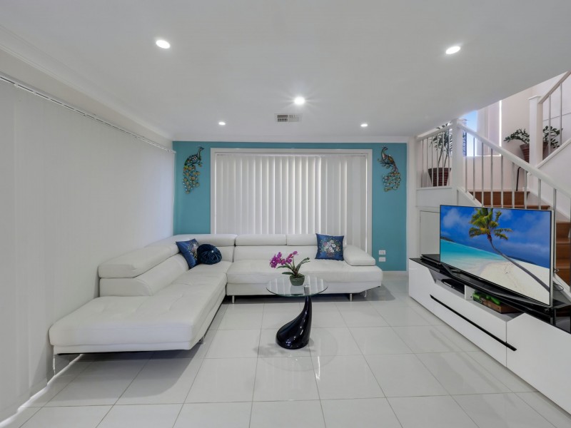 56 Elizabeth McRae Avenue, Minto NSW 2566