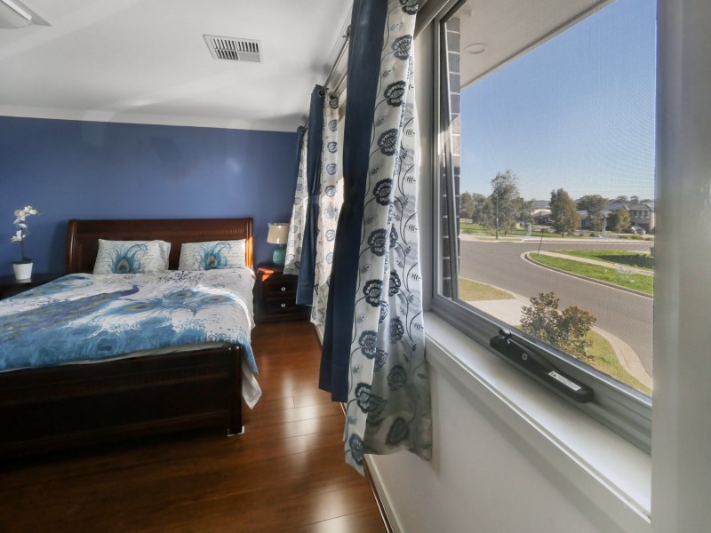 56 Elizabeth McRae Avenue, Minto NSW 2566