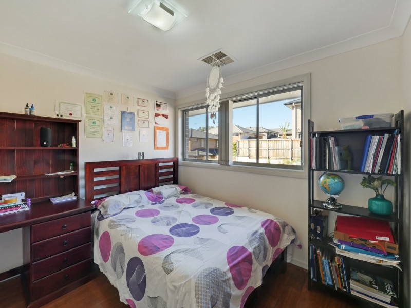 56 Elizabeth McRae Avenue, Minto NSW 2566