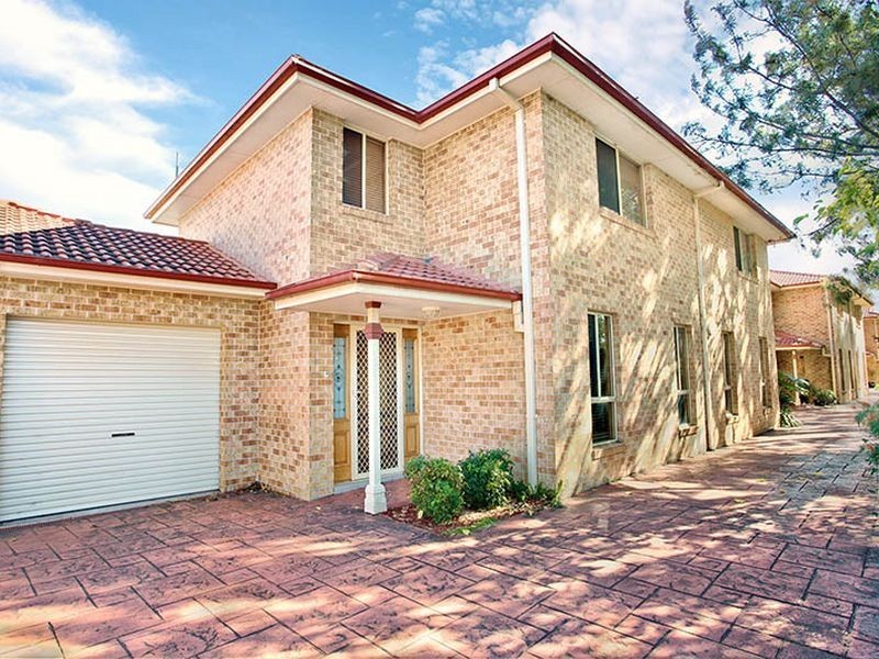 4/60 Macquarie Road, Ingleburn NSW 2565