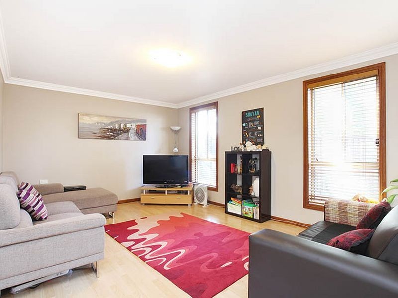 4/60 Macquarie Road, Ingleburn NSW 2565
