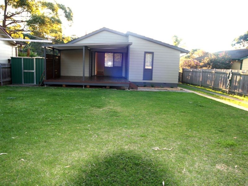 7 Marlock Street, Macquarie Fields NSW 2564